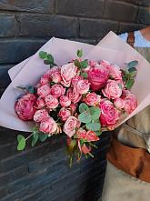 Букет цветов из:  Розы #REPLACE_PRED# Голубицкой